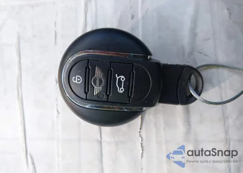 2017 Mini Clubman Cooper S from USA, damaged, VIN WMWLN9C38H2E49581